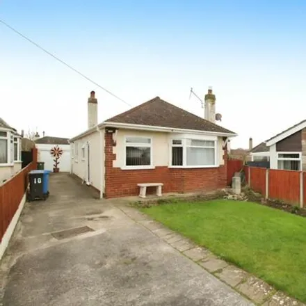 Buy this 3 bed house on Rosedale Gardens in St Asaph, LL18 4TY