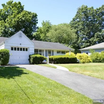 Image 1 - 332 Mastin Pl, Ridgewood, New Jersey, 07450 - House for sale