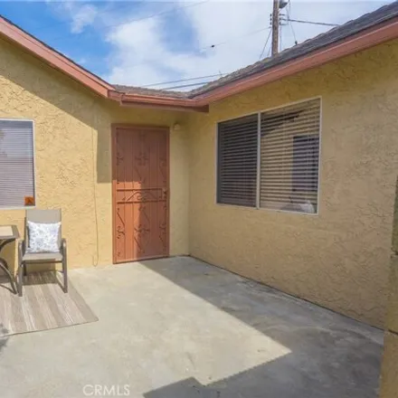 Image 5 - 13301 Caffel Way, Los Angeles County, CA 90605, USA - House for sale