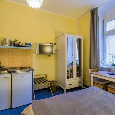Rent this 1 bed apartment on Agentur für räumliche Entwicklungsalternativen in Buchholzer Straße 17, 10437 Berlin