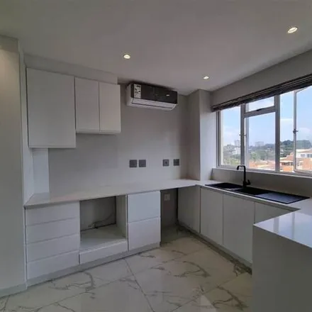Image 5 - John Zikhali Road, Essenwood, Durban, 4001, South Africa - Apartment for rent