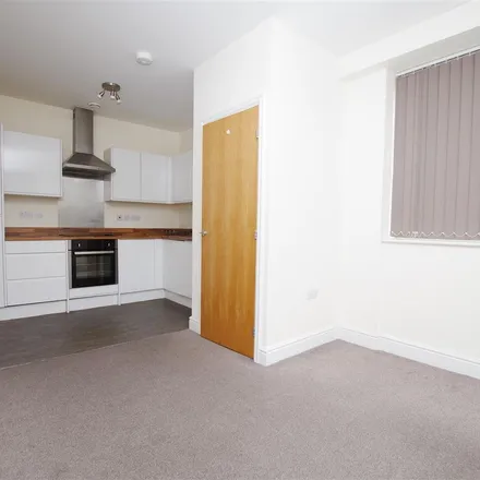 Image 5 - Farnsby Street, Swindon, SN1 5AY, United Kingdom - Apartment for rent