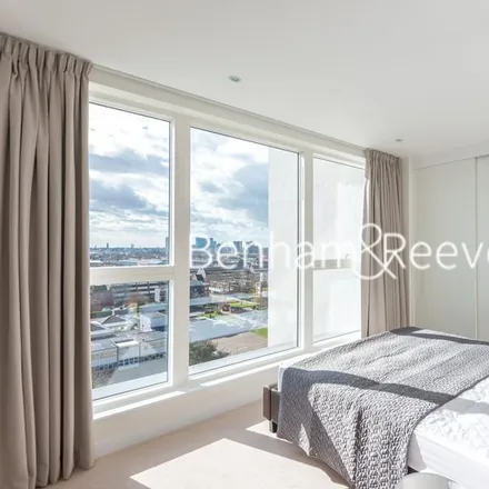 Image 3 - Green Dragon Primary School, Pump House Crescent, London, TW8 0BJ, United Kingdom - Apartment for rent