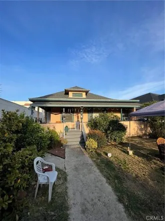 Buy this 8 bed house on 2662 Halldale Avenue in Los Angeles, CA 90018