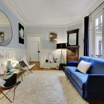 Image 3 - 11 Rue du Cardinal Mercier, 75009 Paris, France - Apartment for rent