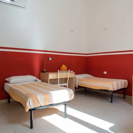 Rent this 3 bed room on Via Volvinio in 22, 20141 Milan MI