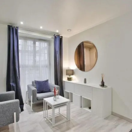 Rent this 1 bed apartment on 74 Rue de Lévis in 75017 Paris, France