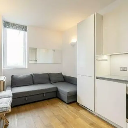 Image 3 - Greenway, Mill Meads, London, E15 2QT, United Kingdom - Apartment for rent