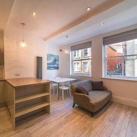 Image 3 - VeroGusto, 10-12 Norfolk Row, Cathedral, Sheffield, S1 2PA, United Kingdom - Apartment for rent