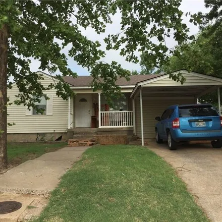 Image 1 - 175 North Indiana Street, Weatherford, OK 73096, USA - House for rent
