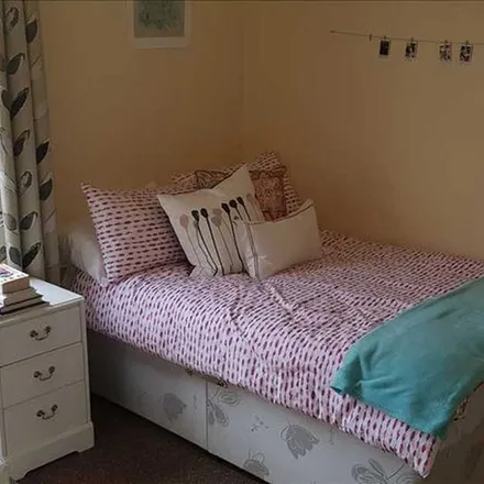 Rent this 3 bed duplex on St. Peter's Grove in Harbledown, CT1 2DJ