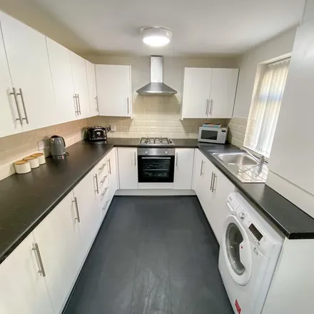 Rent this 1 bed house on 46 Leopold Road in Liverpool, L7 8SR