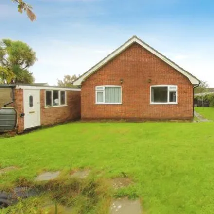 Buy this 3 bed house on Brownsfield in Roughton, NR11 8AF