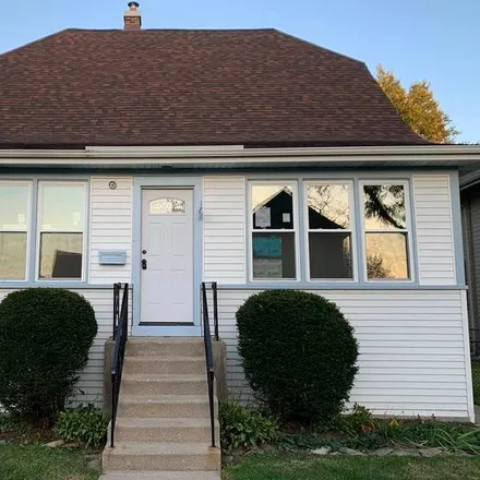 Buy this 3 bed house on 3421 Maple Avenue in Berwyn, IL 60402