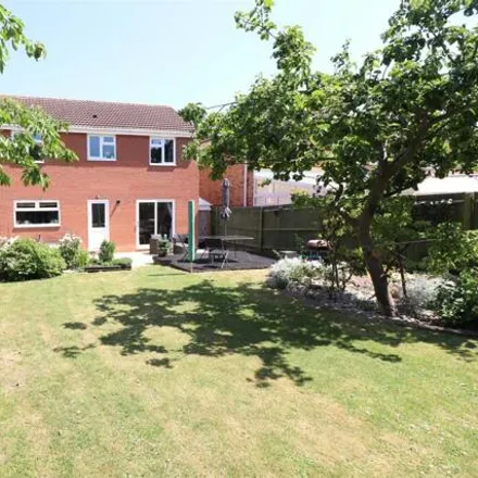 Image 3 - Campion Close, Rushden, NN10 0UJ, United Kingdom - House for sale