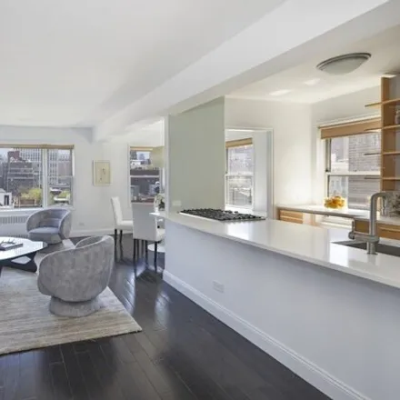 Image 1 - 135 Willow Street, New York, NY 11201, USA - Apartment for sale