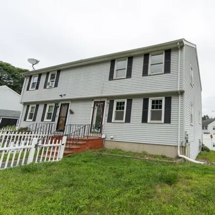Rent this 3 bed house on 43 Catalpa Street in Ludlow, Worcester