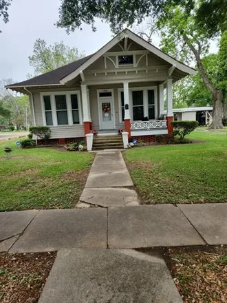 Buy this 3 bed house on 2225 Avenue D in Bay City, TX 77414