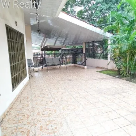 Buy this 6 bed house on Calle 77 C Oeste 305 in 0818, Bethania