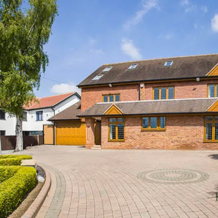 Buy this 5 bed house on West View in Loughton, IG10 1TB