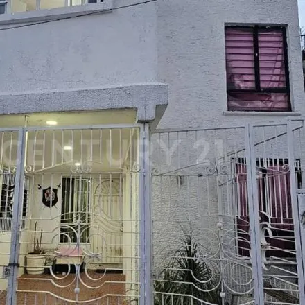 Buy this 3 bed house on Villas del Crepúsculo in Villa de La Primavera, 45065 Zapopan