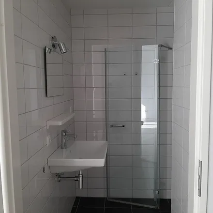 Rent this 1 bed apartment on Blok 61 in Philitelaan, 5617 AL Eindhoven