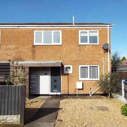 Rent this 3 bed house on Burbage Court in Mansfield, NG18 3PS