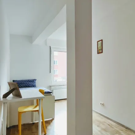 Image 3 - Ernst-Mehlich-Straße, 44141 Dortmund, Germany - Apartment for rent