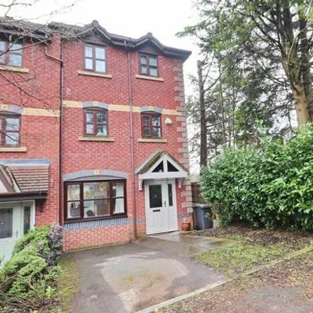 Buy this 3 bed townhouse on 4 Poynt Chase in Boothstown, M28 1FQ
