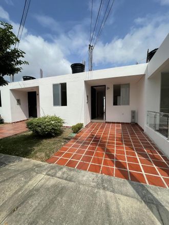 Rent this 2 bed apartment on "Petalos" in Calle 1N, Villa del Rosario