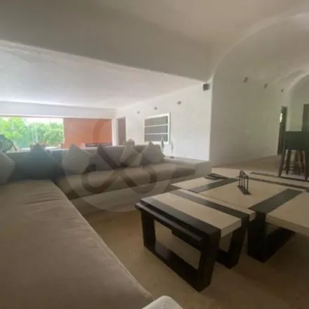 Buy this 5 bed house on Avenida del Mar in Lomas de Mozimba, 39300 Acapulco