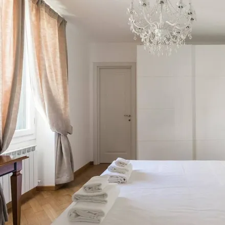 Rent this studio apartment on Via Nuvoloni 18