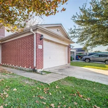 Buy this 3 bed house on Viola Cobb Elementary School in 915 Dell Dale Street, Channelview