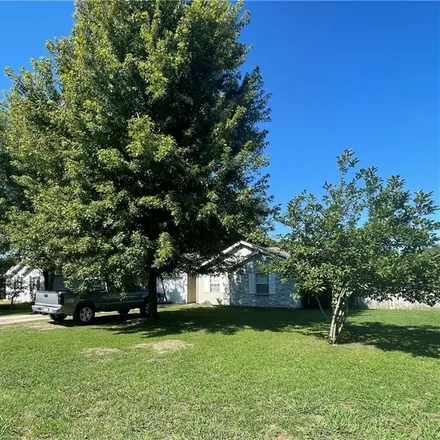 Buy this 3 bed house on 106 Estates Drive in Green Forest, Carroll County