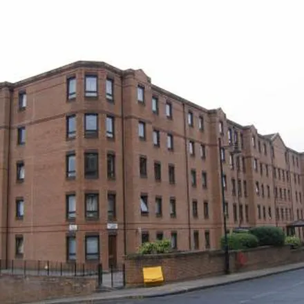 Rent this 2 bed apartment on Garnethill Street in Glasgow, G3 6QD