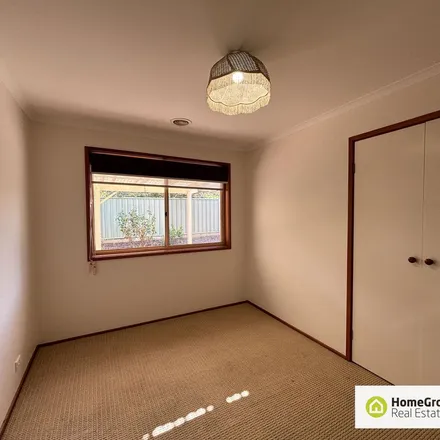 Rent this 3 bed townhouse on Australian Capital Territory in Kenyon Circuit, Monash 2904