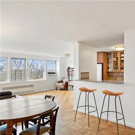 Image 2 - Briar Oaks, New York, NY 10471, USA - Apartment for sale