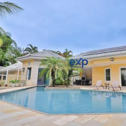 Buy this 8 bed house on Rua Artur Lício Pontual in Barra da Tijuca, Rio de Janeiro - RJ