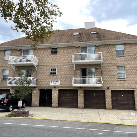 Rent this 2 bed apartment on 273 Walnut Street in Newark, NJ 07105