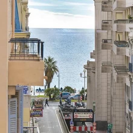 Image 4 - 372 Boulevard de la Madeleine, 06000 Nice, France - Apartment for rent