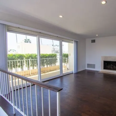 Image 2 - 919 18th Court, Santa Monica, CA 90403, USA - House for rent