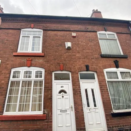 Rent this 3 bed townhouse on 33 Cope Street in Bloxwich, WS3 2AT