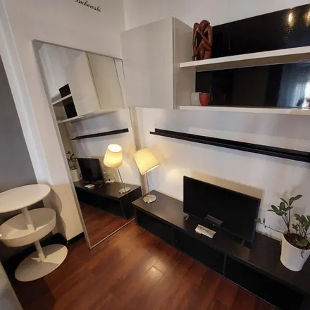 Image 4 - Via Quinto Romano - Via Budrio, Via Quinto Romano, 20153 Milan MI, Italy - Apartment for rent