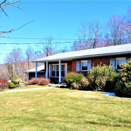 Buy this 3 bed house on 12168 Vale Summit Road Southwest in Clarysville, Allegany County