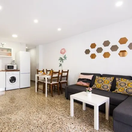 Rent this 2 bed apartment on Calle Cobertizo del Conde in 17, 29013 Málaga