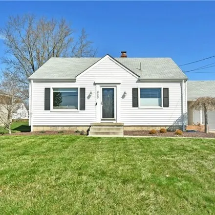 Buy this 3 bed house on 335 Como Street in Struthers, OH 44471