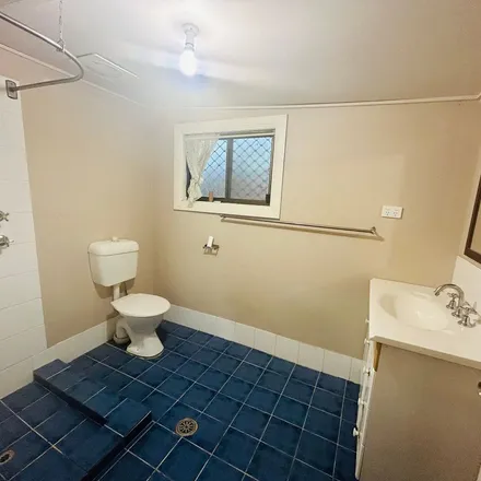 Rent this 1 bed apartment on 178 Chapel Street in South Hill NSW 2350, Australia