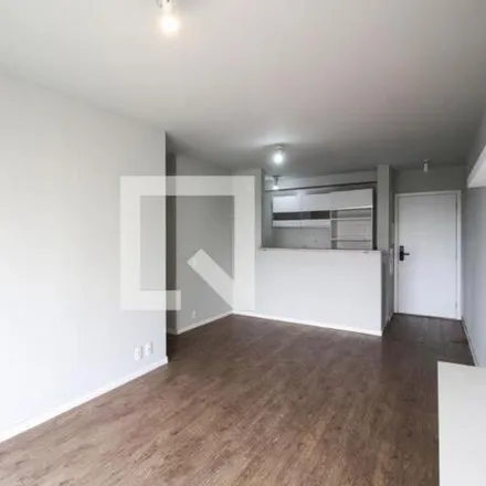 Buy this 2 bed apartment on Rua Leopoldo de Bulhões in Moema, São Paulo - SP