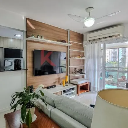 Rent this 2 bed apartment on Avenida Vice-Presidente José Alencar in Jacarepaguá, Rio de Janeiro - RJ
