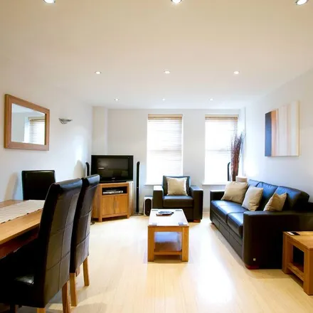 Rent this 2 bed apartment on Newbury in RG14 1HL, United Kingdom